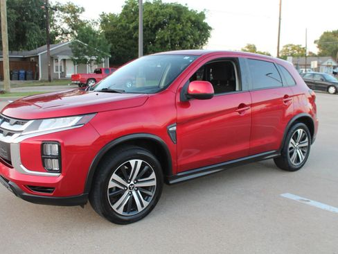 Used 2020 Mitsubishi Outlander Sport ES image 6