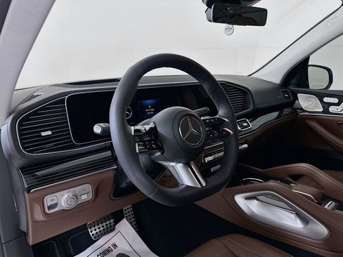 Used 2024 Mercedes-Benz GLS 450 GLS 450 image 10