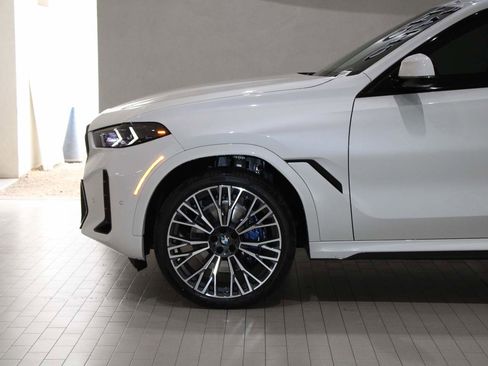 New 2026 BMW X6 xDrive40i image 4