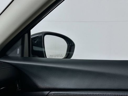 Used 2025 Nissan Sentra SV image 24