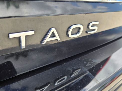 Used 2022 Volkswagen Taos S image 12