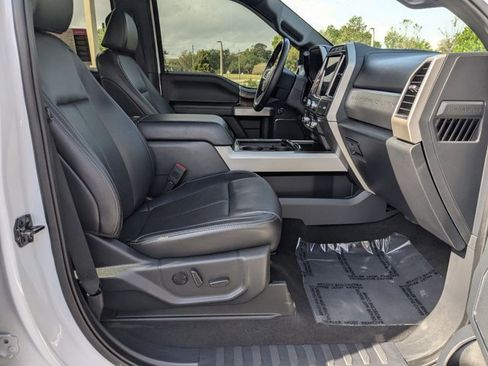 Used 2022 Ford F250 Lariat w/ Lariat Ultimate Package AWD/4WD image 18