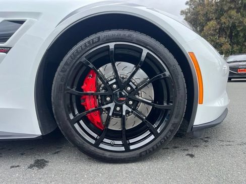 Used 2017 Chevrolet Corvette Grand Sport RWD image 4