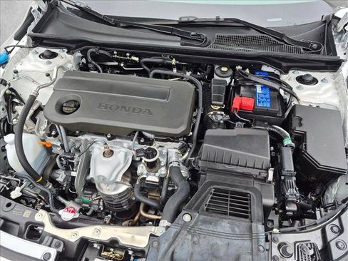 Used 2025 Honda Civic Sport image 21