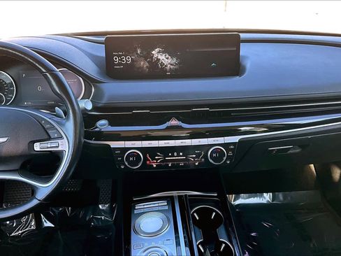 Used 2021 Genesis G80 2.5T image 6