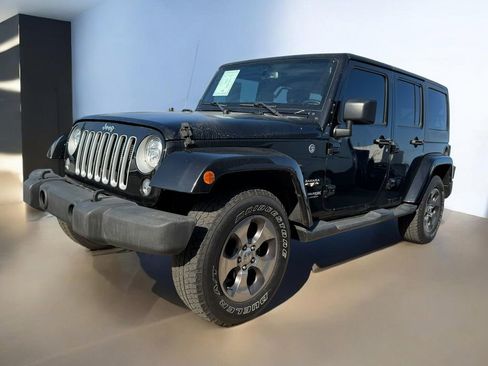 Used 2018 Jeep Wrangler Unlimited Sahara image 21