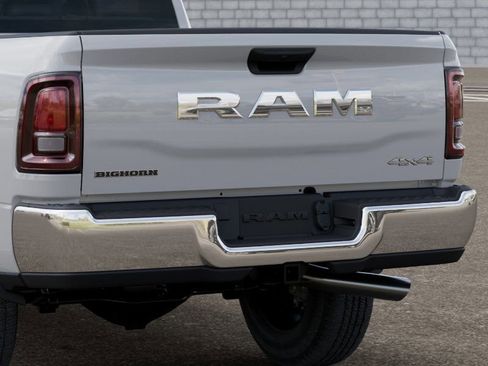 New 2025 RAM 2500 Big Horn AWD/4WD image 13