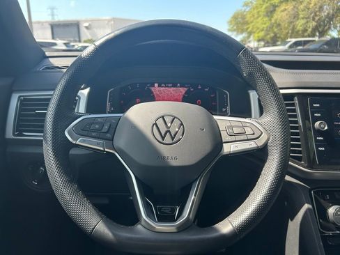 Certified 2023 Volkswagen Atlas Cross Sport SEL R-Line AWD/4WD image 19