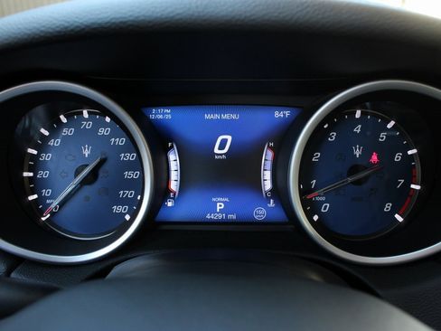 Used 2020 Maserati Ghibli image 14