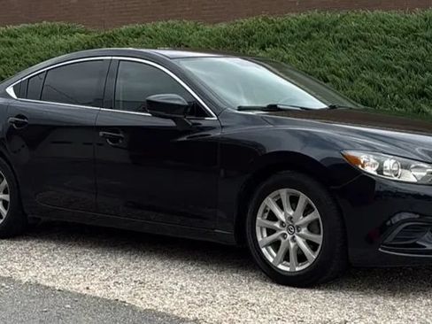 Used 2017 MAZDA MAZDA6 Sport FWD image 3