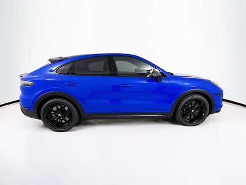 Certified 2023 Porsche Cayenne Turbo GT AWD/4WD image 8