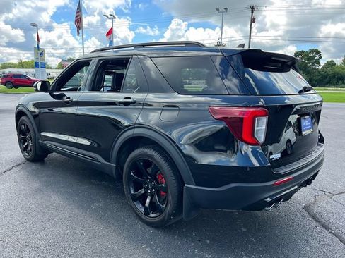 Certified 2023 Ford Explorer ST w/ Equipment Group 401A AWD/4WD image 5