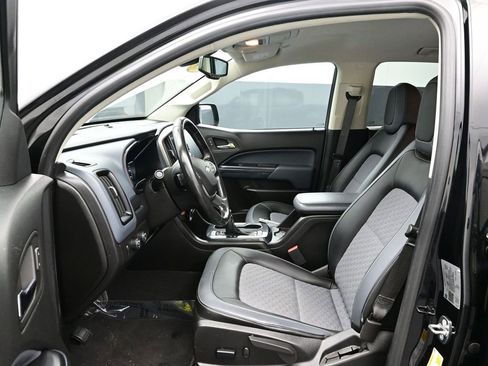 Used 2022 Chevrolet Colorado Z71 image 12