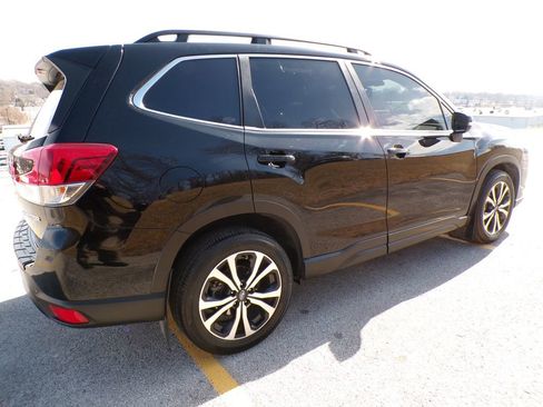 Used 2024 Subaru Forester Limited image 4