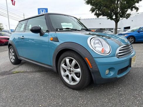 Used 2007 MINI Cooper Hardtop FWD image 2