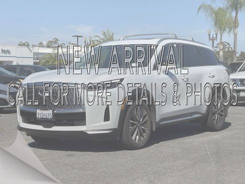 Certified 2026 INFINITI QX60 Luxe w/ Cargo Package FWD image 1
