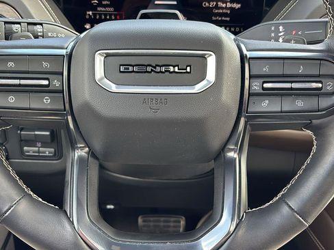 Certified 2025 GMC Yukon XL Denali Ultimate w/ LPO, Floor Liner Package image 31