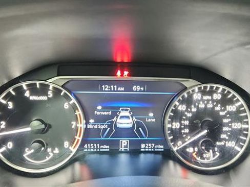 Used 2021 Nissan Altima 2.5 SR image 14