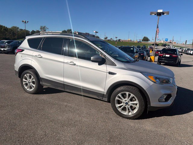 Used 2018 Ford Escape SE AWD/4WD image 3