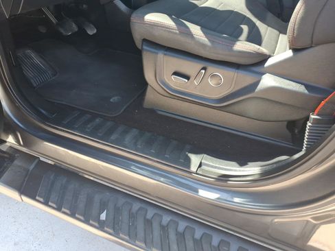 Used 2018 Ford F150 XLT w/ Equipment Group 302A Luxury image 12