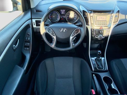 Used 2013 Hyundai Elantra GT image 15