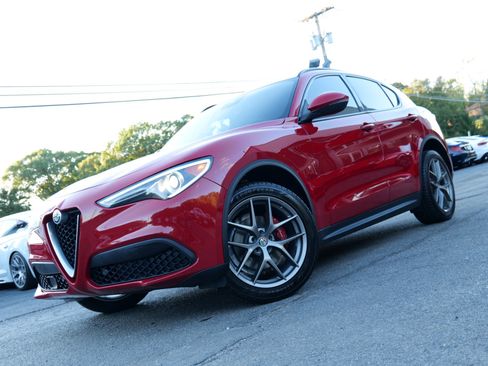 Used 2018 Alfa Romeo Stelvio Ti Sport image 99