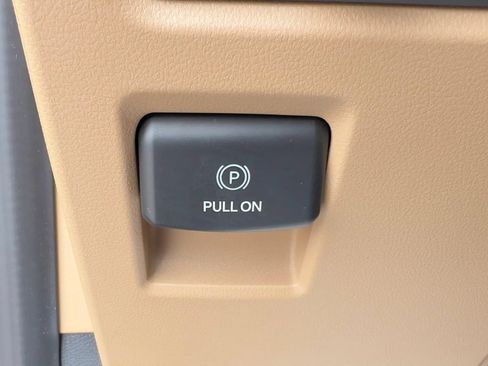 Used 2022 Ford F150 XLT w/ Equipment Group 301A Mid AWD/4WD image 31