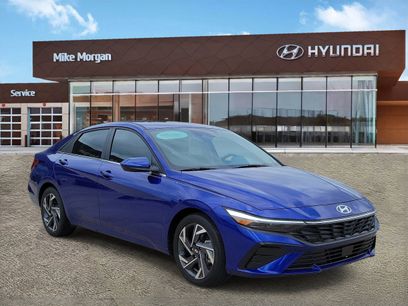 Certified 2024 Hyundai Elantra SEL w/ Convenience Package