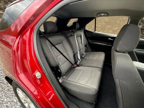 Used 2020 Chevrolet Equinox LT image 24