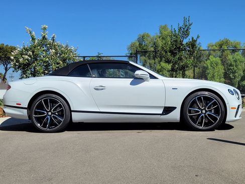 Used 2024 Bentley Continental GT S AWD/4WD image 8