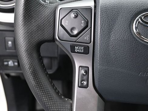 Certified 2020 Toyota Tacoma Limited image 17