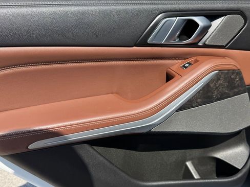 Used 2023 BMW X5 xDrive45e w/ Executive Package image 22