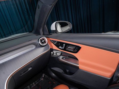 New 2026 Mercedes-Benz GLC 300 image 26