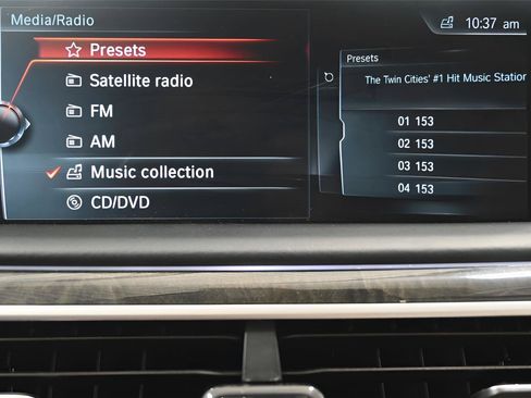 Used 2016 BMW 750i xDrive AWD/4WD image 27