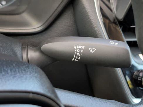 Used 2024 Toyota Corolla LE image 21