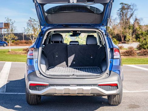 Used 2023 Kia Sportage EX image 15