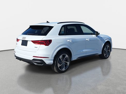 New 2025 Audi Q3 2.0T Premium image 5