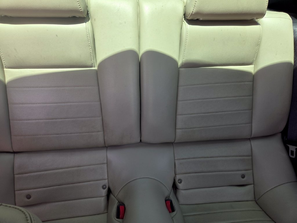 Used 2014 Ford Mustang Premium RWD image 22