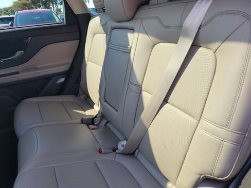 Certified 2023 Lincoln Corsair AWD w/ Equipment Group 101A image 16