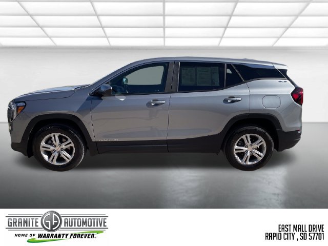 Used 2024 GMC Terrain SLE AWD/4WD image 2