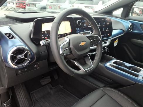 New 2025 Chevrolet Equinox EV LT w/ Convenience Package II image 14