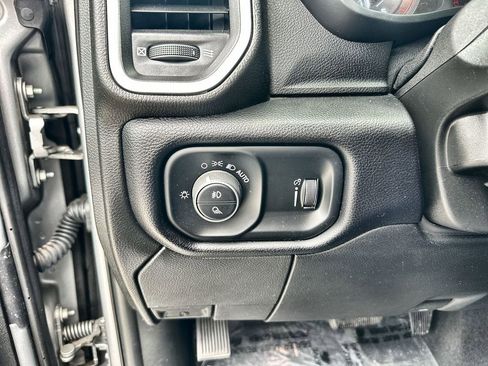 Used 2024 RAM 2500 Big Horn image 17