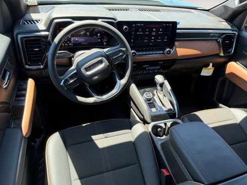 New 2025 GMC Canyon AT4 w/ Nightfall Edition image 15