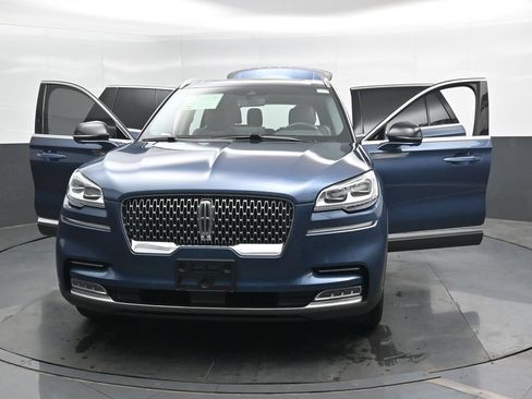 Used 2020 Lincoln Aviator Reserve w/ Equipment Group 201A AWD/4WD image 48