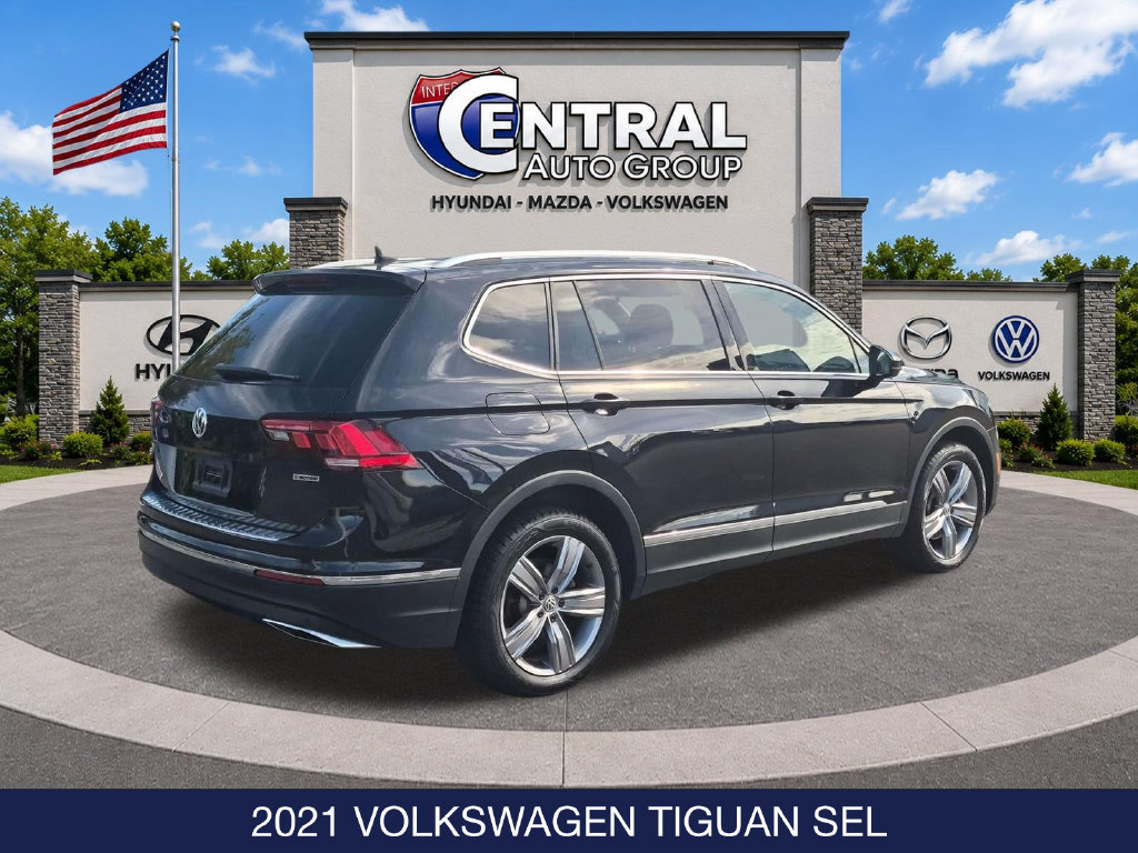 Used 2021 Volkswagen Tiguan SEL AWD/4WD image 8