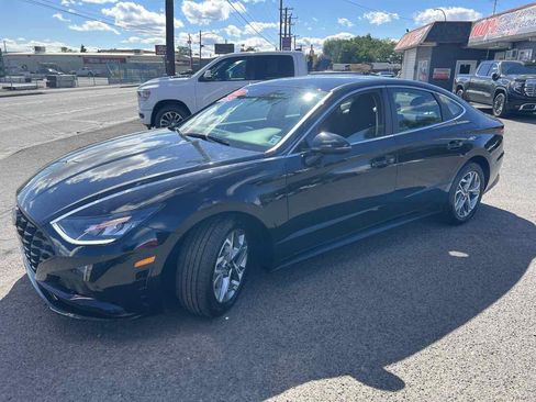 Used 2023 Hyundai Sonata SEL w/ Cargo Package FWD image 3