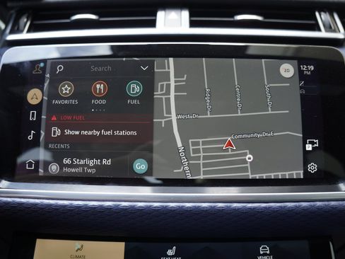 Used 2022 Land Rover Range Rover Velar S AWD/4WD image 21