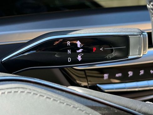 New 2026 Cadillac Lyriq V AWD/4WD image 18