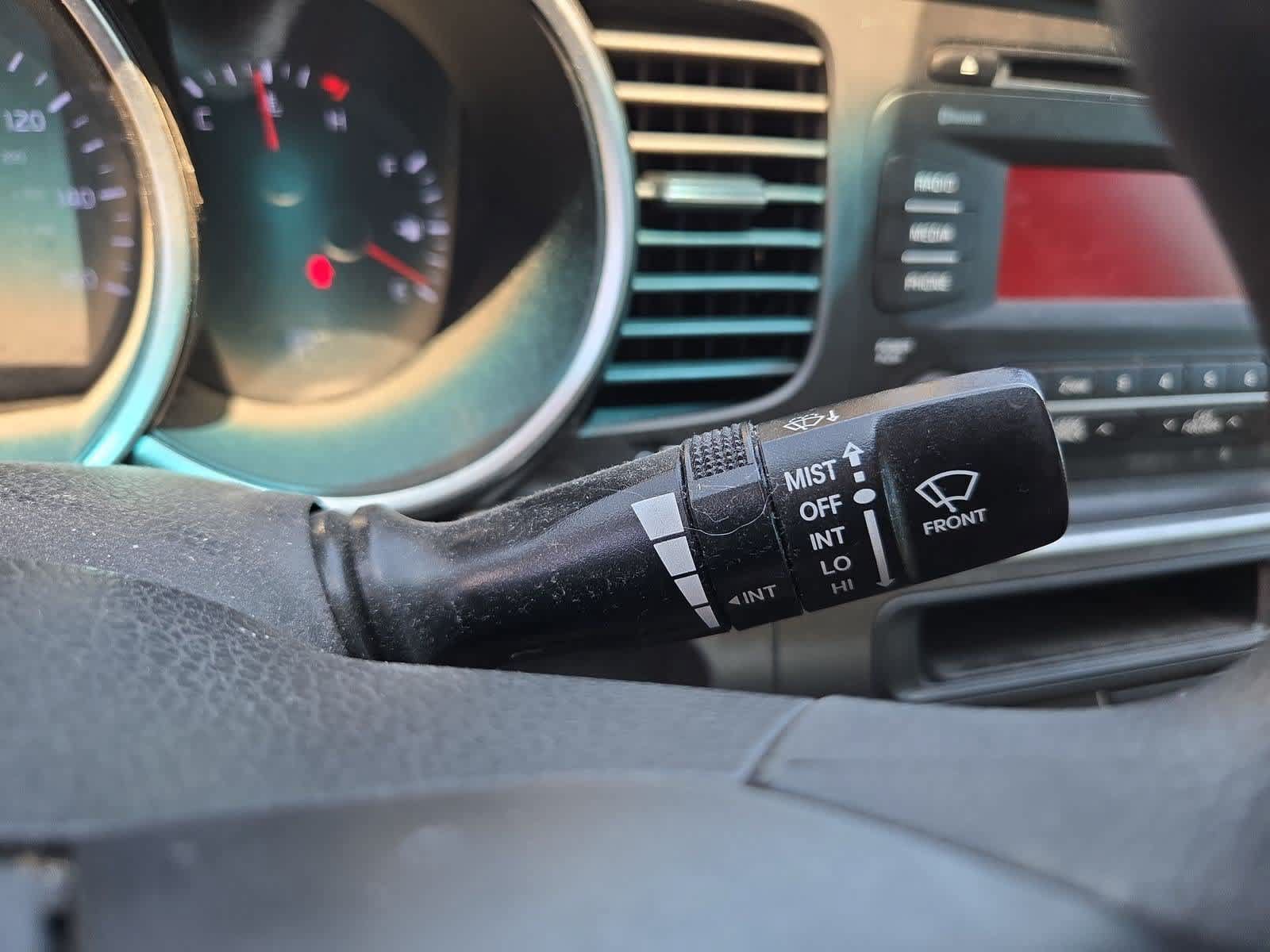 Used 2015 Kia Optima LX FWD image 23