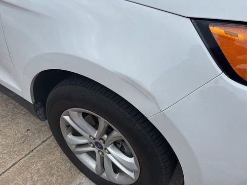 Used 2020 Ford Edge SEL image 10